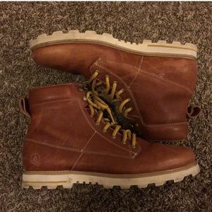 Volcom Leather work boots